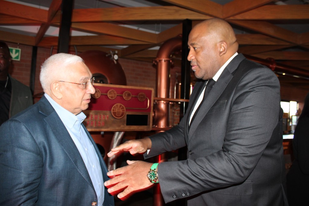 Honouring all sport heroes and heroines will bankrupt nation –&nbsp;McKenzie